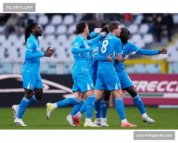 那不勒斯中场安古伊萨专访：“在英超和意甲实施高位压迫，节奏与空间感截然不同”